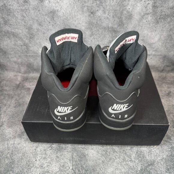 Size 10 | Jordan 5 Metallic With Box | Pre-Owned - Picture 3 of 9